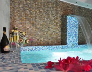 Отель "Grand Hotel Gagra" / "Гранд Отель Гагра"