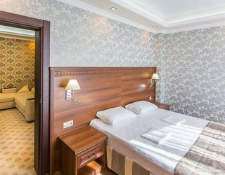 Отель "Grand Hotel Gagra" / "Гранд Отель Гагра"