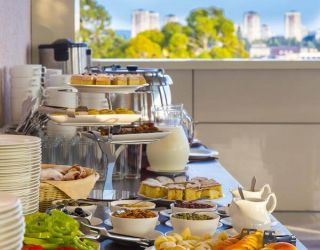 Отель "Grand Hotel Gagra" / "Гранд Отель Гагра"