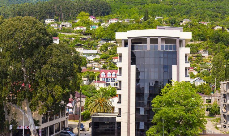 Отель "Grand Hotel Gagra" / "Гранд Отель Гагра"