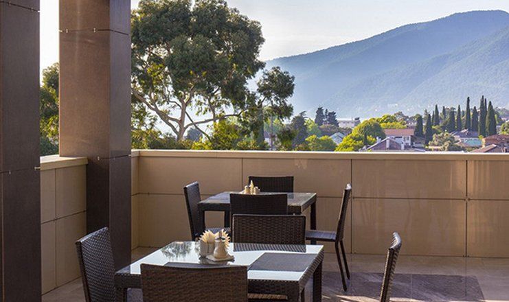 Отель "Grand Hotel Gagra" / "Гранд Отель Гагра"